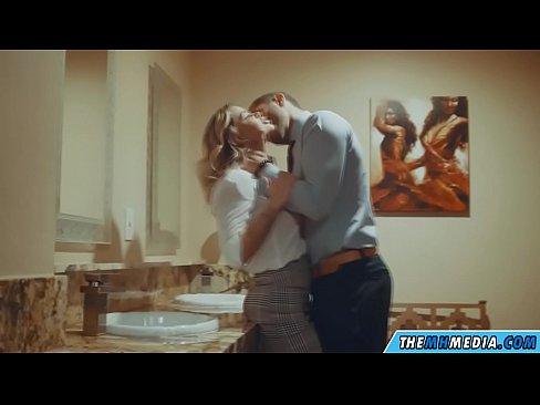 ❤️ ໃນເວລາທີ່ຜິວເນື້ອສີຂາວ busty seduces ທ່ານຢູ່ໃນຫ້ອງນ້ໍາສາທາລະນະ ❤ ຮູບໂປ້ຍາກ ທີ່ lo.megaofertas.top ﹏